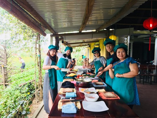 Tra Que Cooking Class Tour – 1 Day