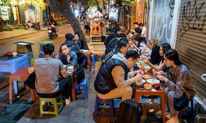 Tradition Redefined by Hanoi’s Mixed Chicken Pho