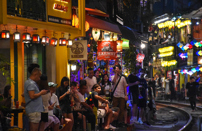 Vietnam Sees Strong Growth in Foreign Tourist Arrivals, Reaches 11.4 Million